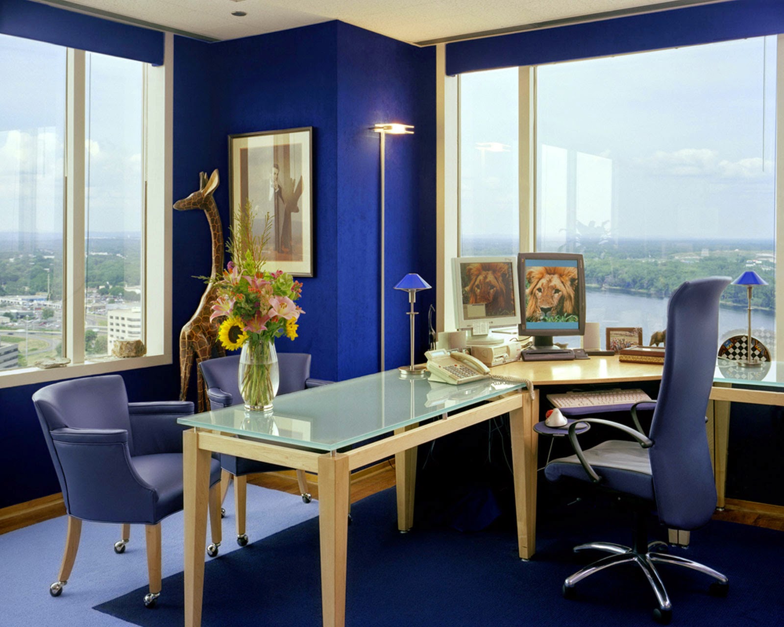 Design-Paint-Color-Blue-Minimalist-Work-Space