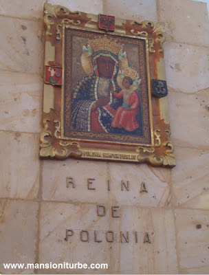 Black Madonna of Częstochowa in Tacambaro