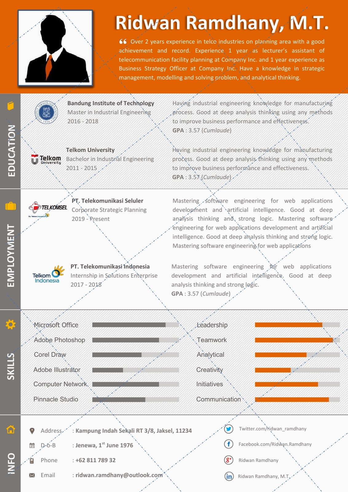 Desain CV Kreatif: Rivela - Contoh CV Teknik Industri