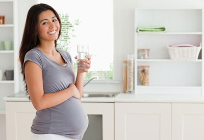 Cách dùng mỹ phẩm khi mang thai