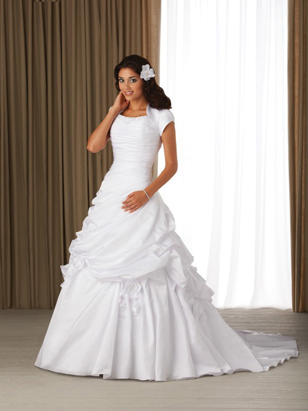 DressyBridal Must Have Traditional  Ball Gown Wedding  Dresses 