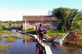 http://vnoticia.com.br/noticia/4169-defesa-civil-prossegue-com-o-mapeamento-dos-locais-alagados-em-sfi