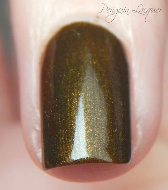 H&M Beauty nail polish last queen of egypt makro