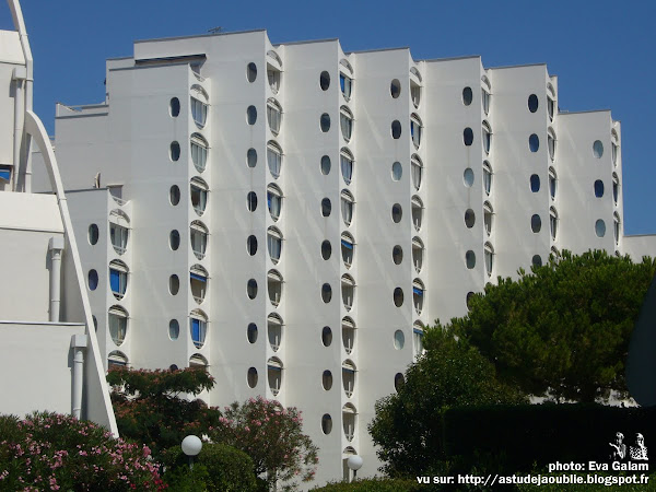 La Grande-Motte - Le Fidji  Architecte: André Malrait  Construction: 1974