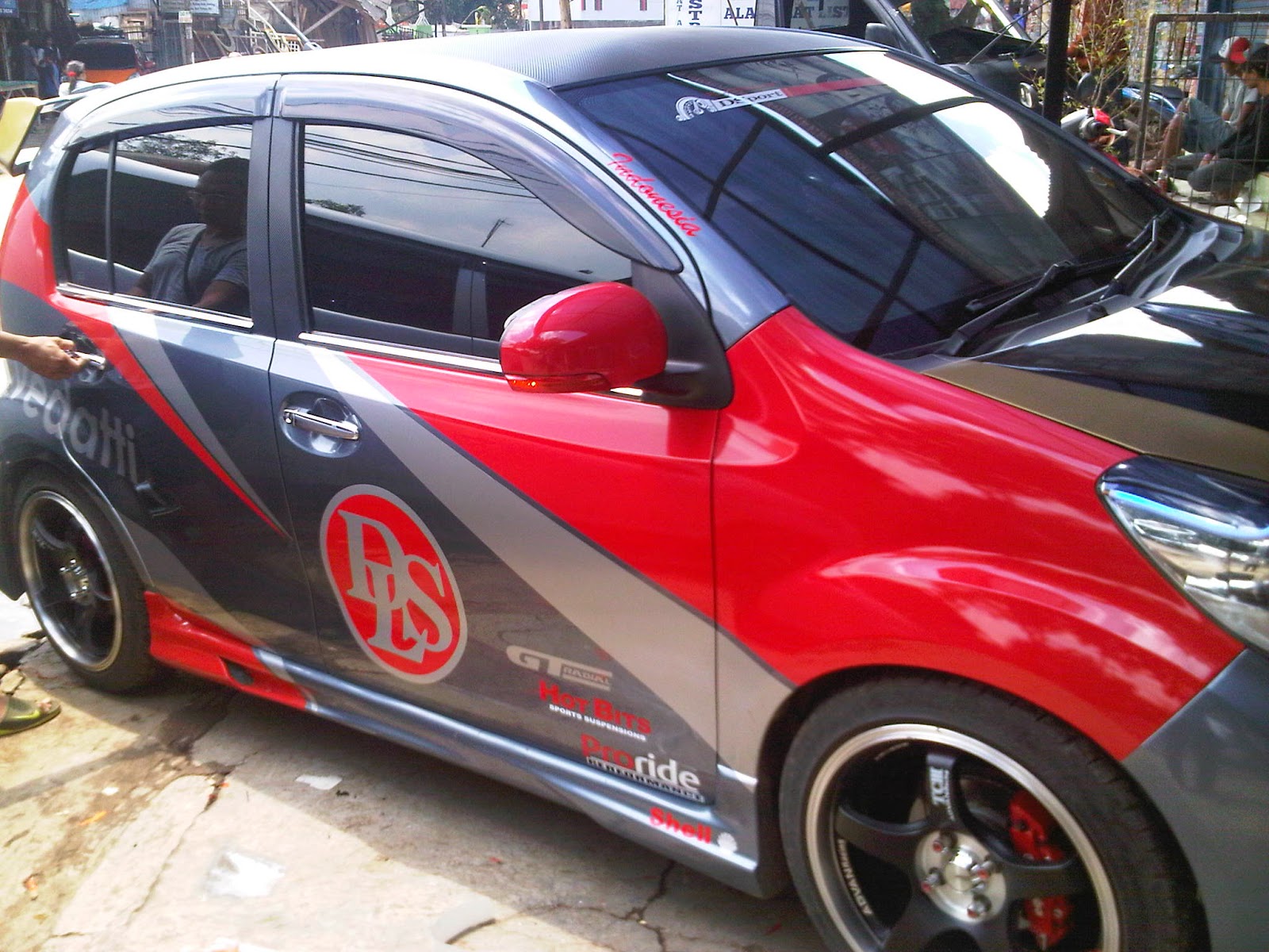 Gambar Cutting Sticker Mobil Karawang Duniaotto