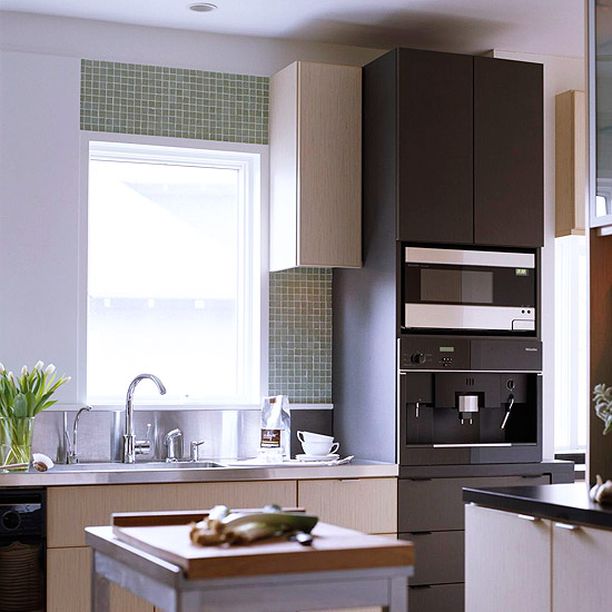 New Home Interior Design: Make a Small Kitchen Look Larger