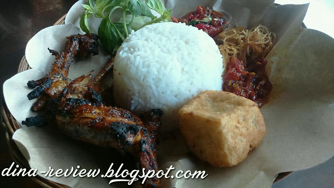 Dina Review: Makan ayam bakar di Rumah Makan Wong Solo kota Tasikmalaya