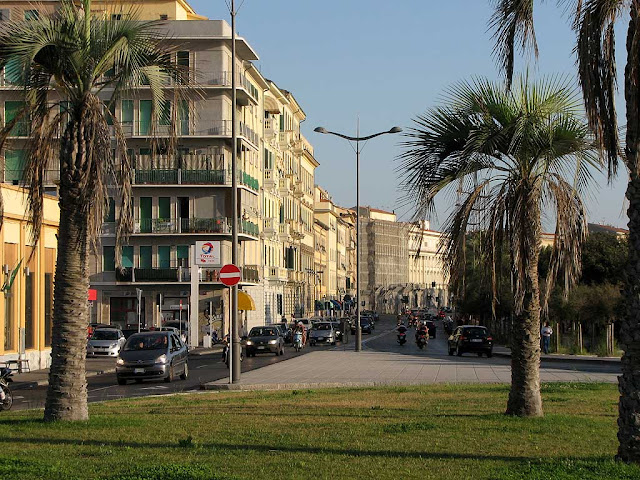 Viale Italia, lungomare, Livorno