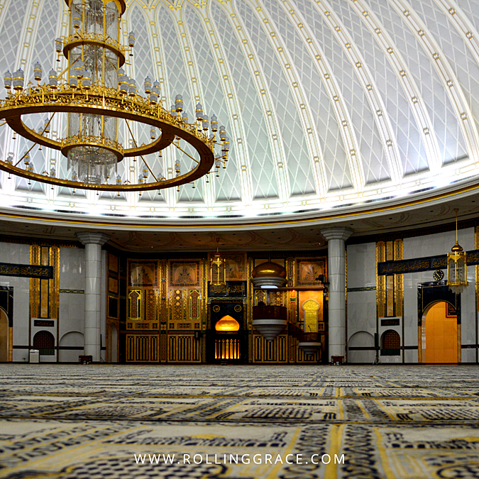 Jame' Asr Hassanil Bolkiah Mosque