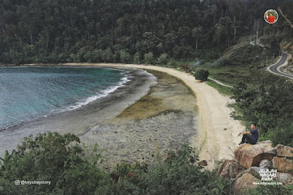 Pantai Marunggai Spot Tersembunyi di Kawasan Mandeh