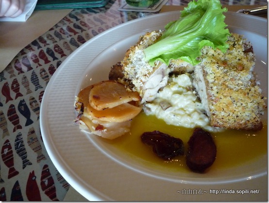 台北淡水‧領事館-香料粉烤雞腿排