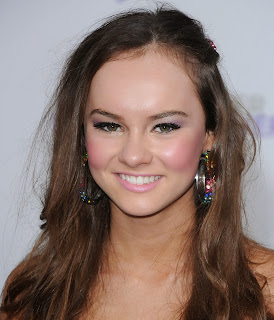 Madeline Carroll photo