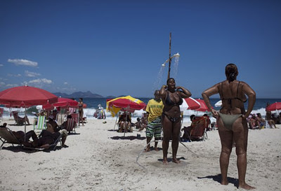 women of brazil, afro brazilian women on the beach in rio