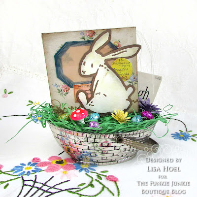 Lisa Hoel for The Funkie Junkie Boutique - Spring Frolic Easter basket  #creativejuicefreshsqueezed  #mymakingstory #tim_holtz #thefunkiejunkieboutique #sizzix
