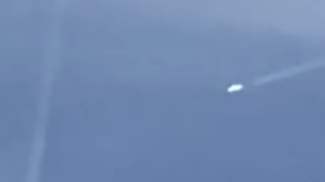 A closer up look at this magnificent white UFO.