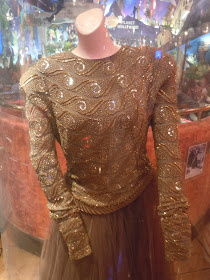 Faye Dunaway Mommie Dearest costume