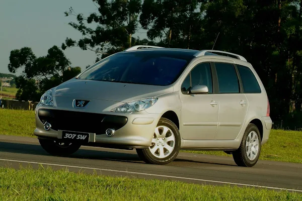 Peugeot 307 SW 2005 a 2011: fotos, performance e ficha técnica