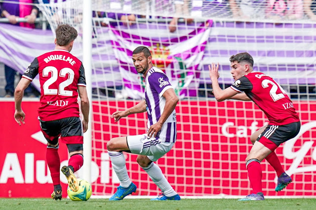 Rodrigo Riquelme y Sergio Camello dieron mucho trabajo a Joaquín. C. D. MIRANDÉS 0 REAL VALLADOLID C. F. 1 Domingo 24/04/2022, 16:15 horas. Campeonato de Liga de 2ª División, jornada 37. Miranda de Ebro, Burgos, estadio Municipal de Anduva: 4.140 espectadores. GOLES: 0-1: 3’, Álvaro Aguado