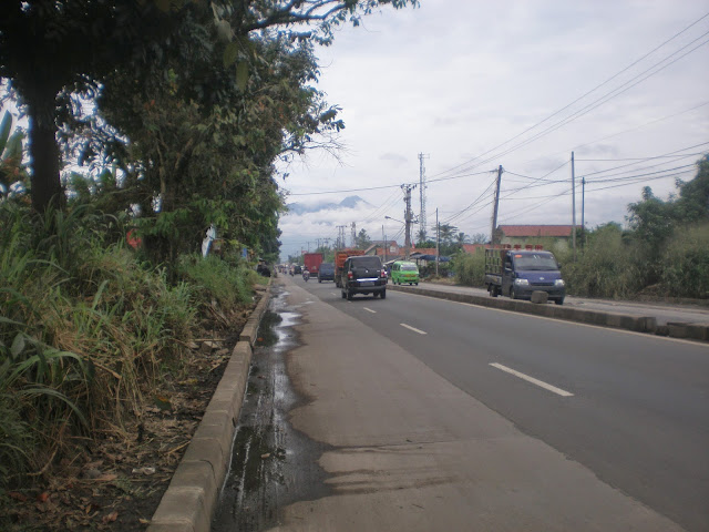 Jalan Raya Parung-Bogor