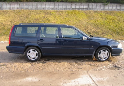 2000年　ボルボ　V70