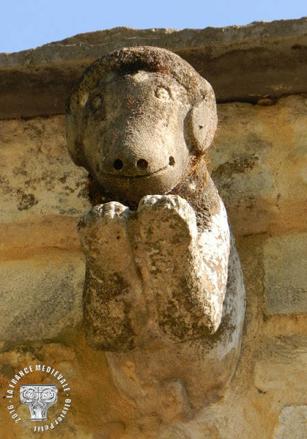 SABRAN (30) - Chapelle romane Saint-Julien-de-Pistrin (XIIe siècle)