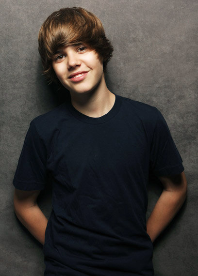 justin bieber photoshoot 2010. Justin Bieber Wallpaper 2010
