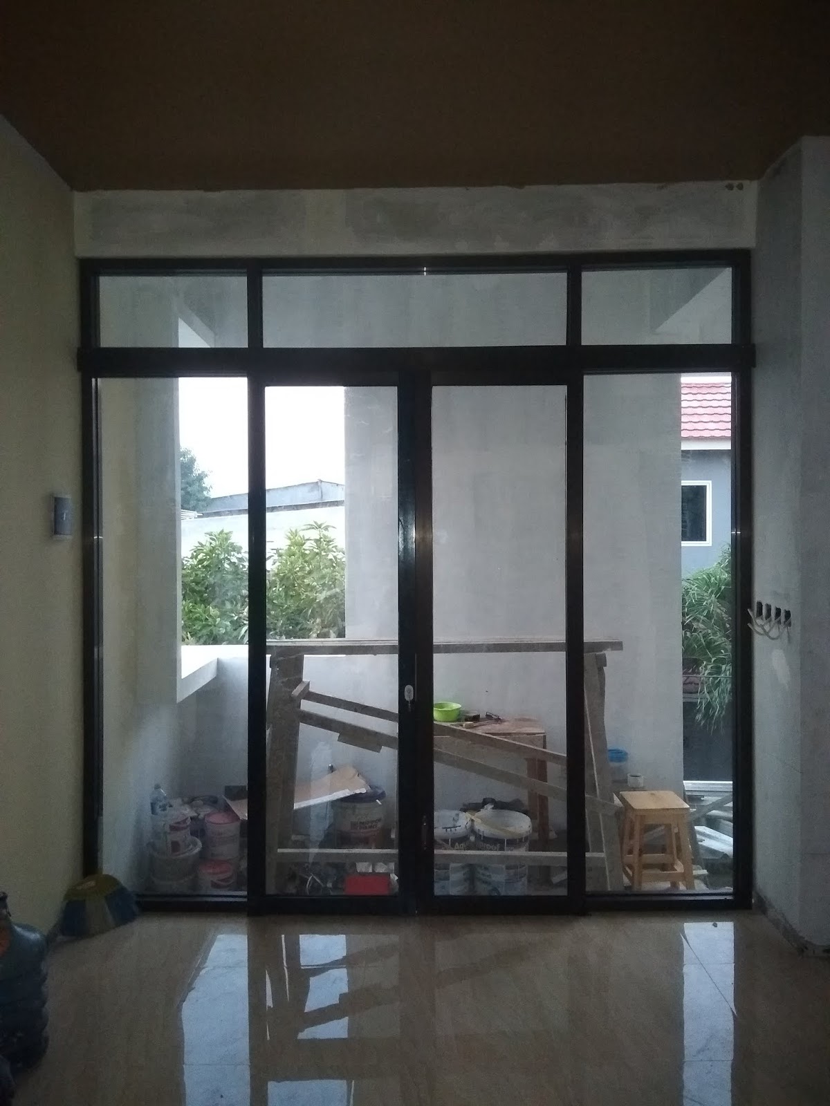 Pintu Aluminium Ornamen