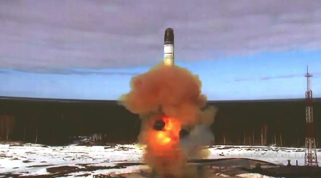 Putin lança míssil balístico intercontinental com sucesso sarmat 