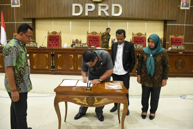 Ansar Daaly Sampaikan Perubahan KUA dan PPAS di DPRD Tidore Kepulauan.lelemuku.com.jpg