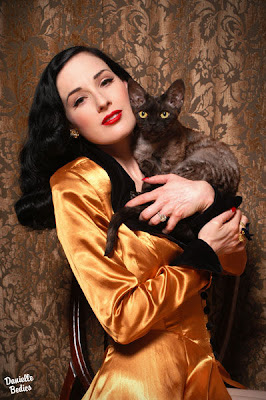 Celebrities and their Pets Seen On www.coolpicturegallery.net