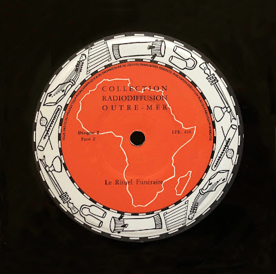 #Mali #Dogon #Bandiagara #Radiodiffusion d’Outre-Mer #musique traditionnelle #African music #traditional music #funeral #ceremony #ritual #Germaine Dieterlen #mask #masque #dance #danse # Kanaga #Sirigue #bullroarer #drum #bells #horns #Hogon #vinyl #MusicRepublic