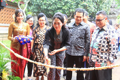 PEMKAB  GELAR PAMERAN KERAJINAN KHAS JEMBRANA DI TMII