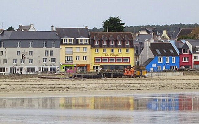 Début du chantier de construction de l'estacade