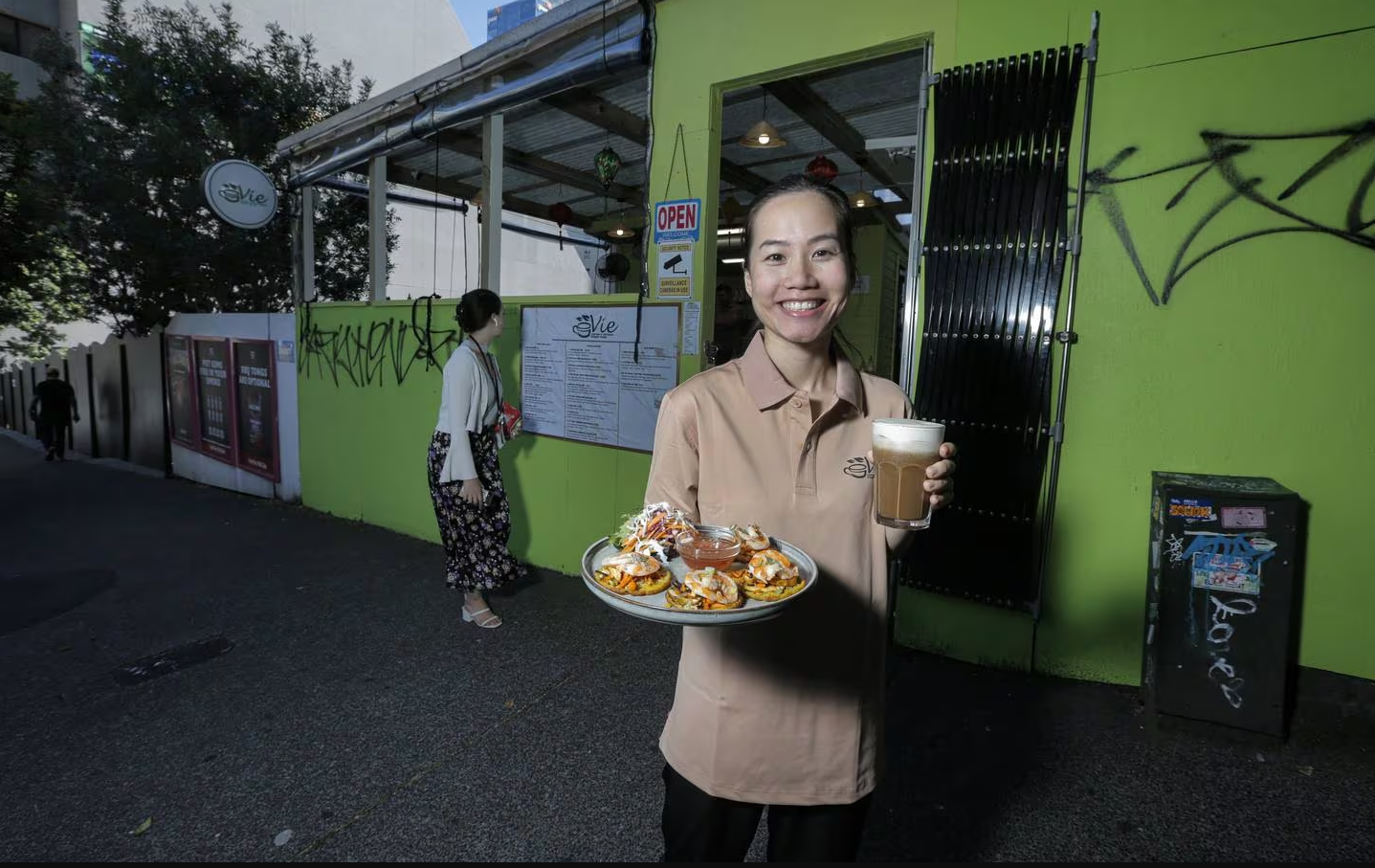 Bánh xèo và Cà phê muối Việt Nam lọt top 100 Món ăn biểu tượng hàng đầu Auckland