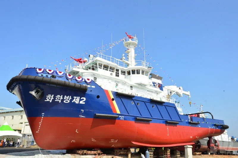 우리 기술로 제작된 대한민국 최초 화학방제함 2척 건조