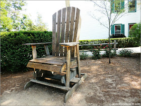 Silla Gigante de la Heladería de Flint Farm 