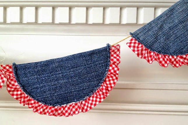 http://www.prettyhandygirl.com/2013/06/patriotic-denim-bunting-tutorial.html