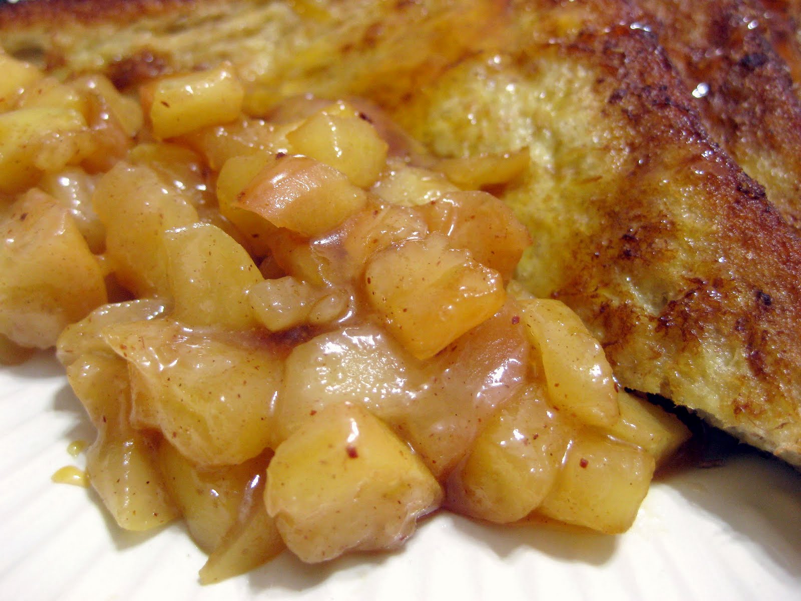 RESEPI NENNIE KHUZAIFAH: French toast dengan apple caramel