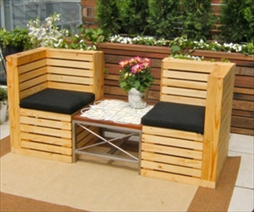 Indoor and Outdoor Pallet Bench Sitting Area - Pallet Furniture