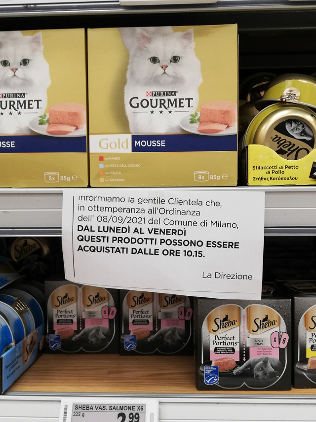 Esselunga. I msteri a Milano del cibo per cani e gatti