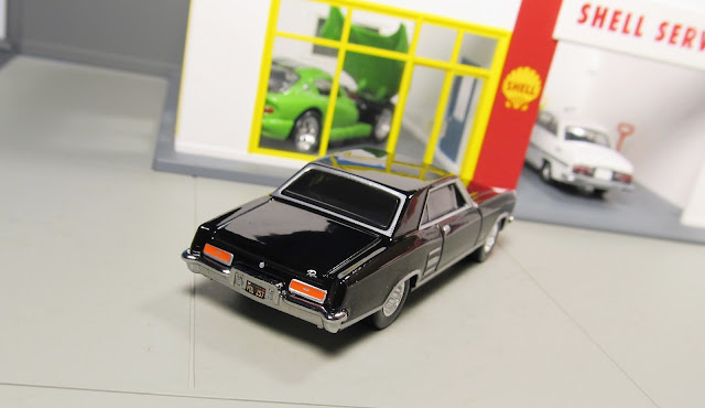 Hot Wheels  ’64 Buick Riviera