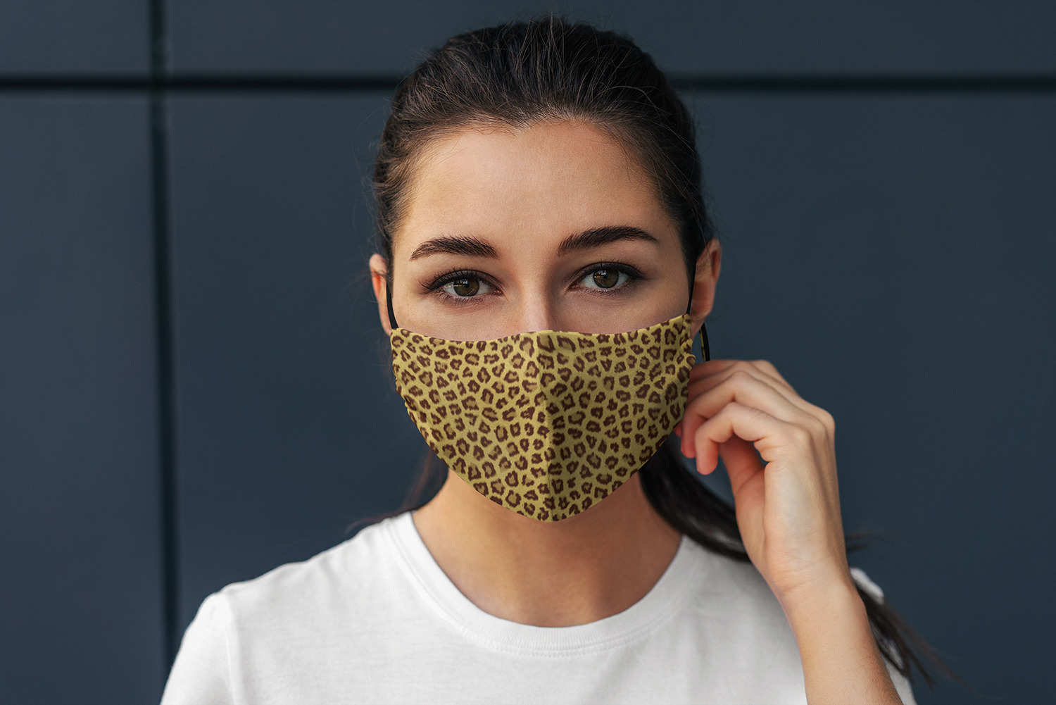 Download Download Face Mask MockUp Lifestyle