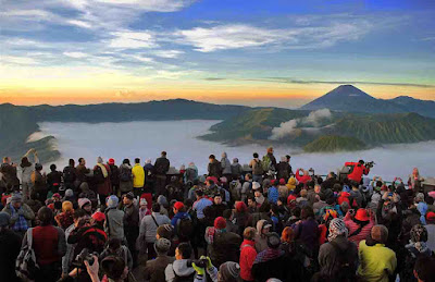 akcayatour, travel malang paiton, travel paiton malang