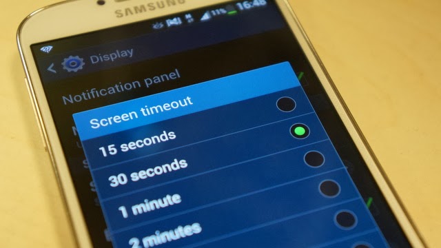 Set a "time out" for the screen.