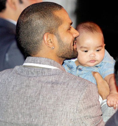 Indian Cricketer Shikhar Dhawan with Son Zoravar Dhawan | Indian Cricketer Shikhar Dhawan Family Photos | Real-Life Photos