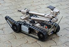 Mini-robot de desactivación de explosivos iRobot Packbot 510 del Ejército de Tierra Español.