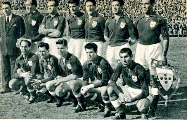 SELECCIÓN DE PORTUGAL. Temporada 1949-50. Salvador do Carmo (seleccionador), Barrigana, Barrosa, Félix, Serafim, Virgilio, Francisco Ferreira. Jesus Correia, Arsénio, Cabrita, Casado y Travaços. SELECCIÓN DE ESPAÑA 5 SELECCIÓN DE PORTUGAL 1. 02/04/1950. IV Copa del Mundo, Brasil 1950, fase de clasificación, partido de ida. Madrid, estadio de Chamartín. GOLES: 1-0: 11’, Zarra. 2-0: 13’, Basora. 3-0: 15’, Panizo. 3-1: 36’, Cabrita. 4-1: 58’, Zarra. 5-1: 65’, Molowny.