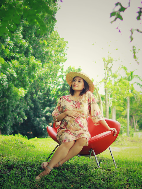 maternity photography, maternity fashion, Rustans maternity dress, H&M hat