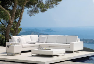 Contemporary Outdoor Furniture: Contemporary Patio Furniture Brings Out