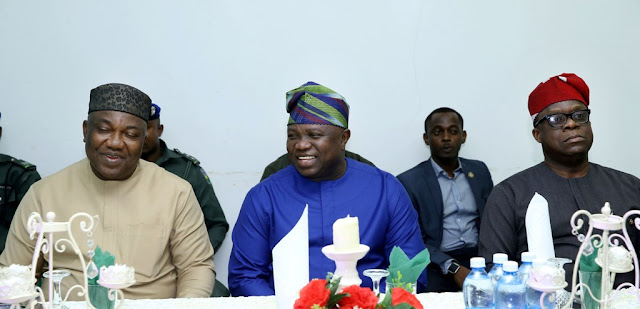 Photos: Gov. Ambode pays courtesy visit to his Enugu State counterpart, Gov. Ugwuanyi at Government house, Enugu